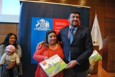 entrega de subsidios a 148 familias